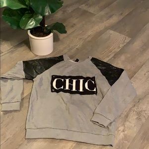 Super cute &  comfy long sleeve “CHIC” shirt!